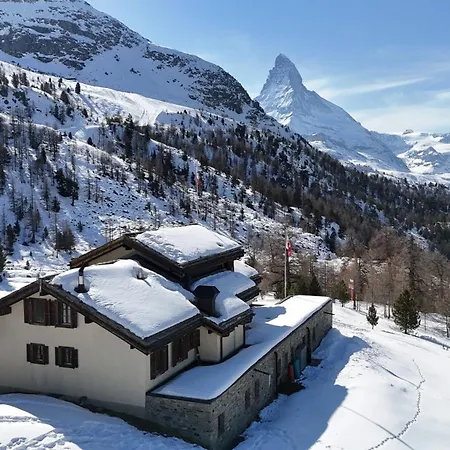 Gruensee Mountain Gerendaház Zermatt