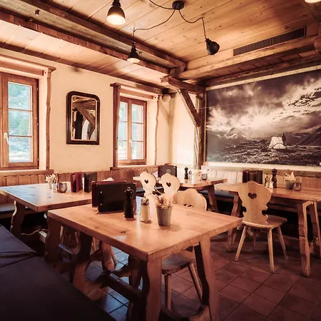 Berghaus Grünsee Lodge